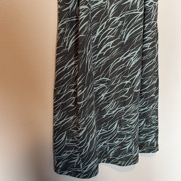 Patagonia Tropical Green Dress Built In Bra Support Womens Small EUC Vacation - Picture 6 of 9